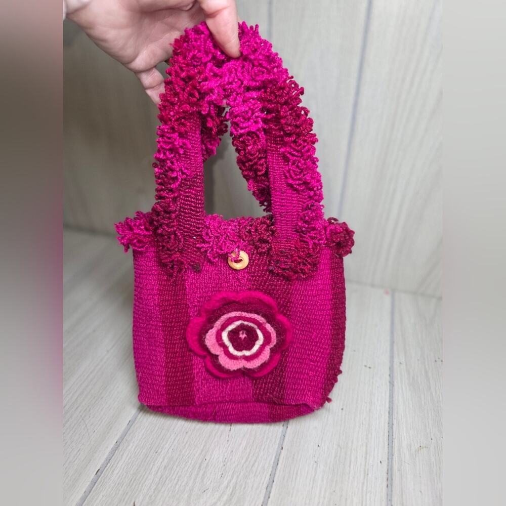 Inka Pink Knit Tote Bag Purse Crochet Flower Accent 100% Sheeps Wool Boho Peru
